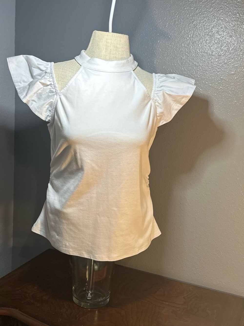 VENUS White Ruffle Cap-Sleeve Mock Neck Tank